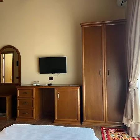 Broadway Boutique Hotel-3